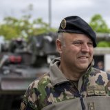 Le divisionnaire Benedikt Roos a été nommé chef de l'armée à 60 ans (archives). KEYSTONE/PETER SCHNEIDER